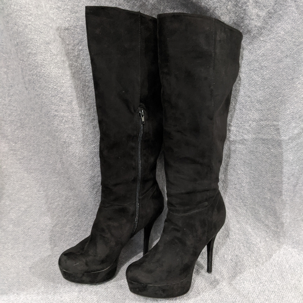 Platform Boots size 11